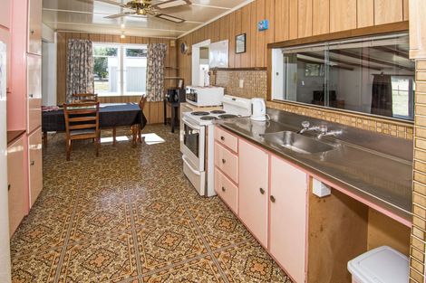 Photo of property in 3394 State Highway 2, Clareville, Carterton, 5713