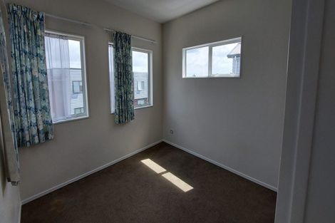 Photo of property in 37 Lockheed Street, Hobsonville, Auckland, 0618