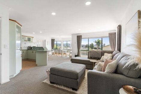 Photo of property in 338 Waterways Parade, Pauanui, Hikuai, 3579