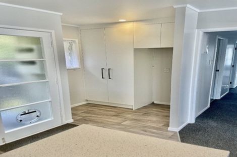 Photo of property in 1/17 Clearview Heights, Ranui, Auckland, 0612