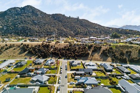 Photo of property in 14 Quail Street, Albert Town, Wanaka, 9305