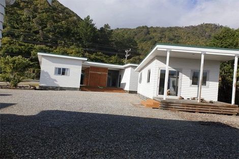 Photo of property in 117-119 Torea Street, Granity, 7823