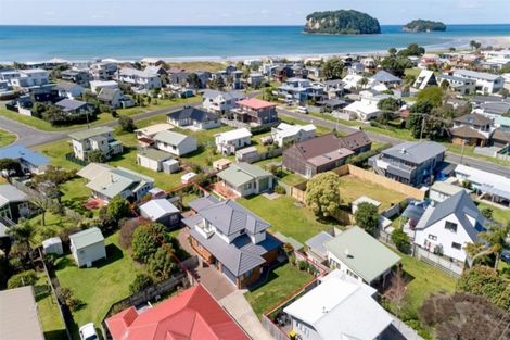 Photo of property in 220b Ocean Road, Whangamata, 3620