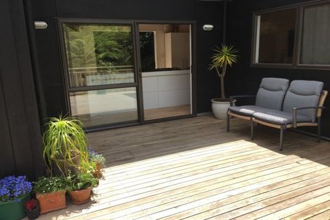 Photo of property in 25 Kennedy Avenue, Forrest Hill, Auckland, 0620