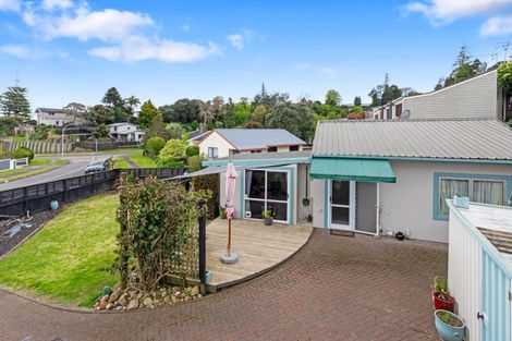 Photo of property in 4 Westwood Street, Bellevue, Tauranga, 3110