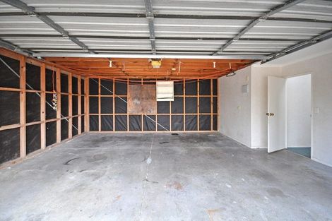 Photo of property in 9 Breenagh Place, Massey, Auckland, 0614