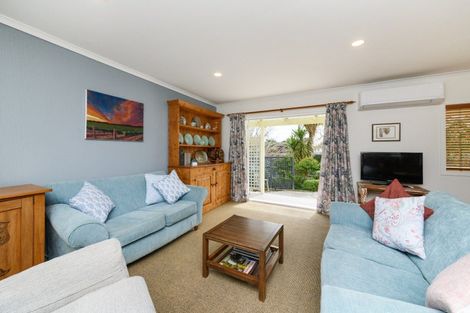 Photo of property in 42 Long Melford Road, Awapuni, Palmerston North, 4412