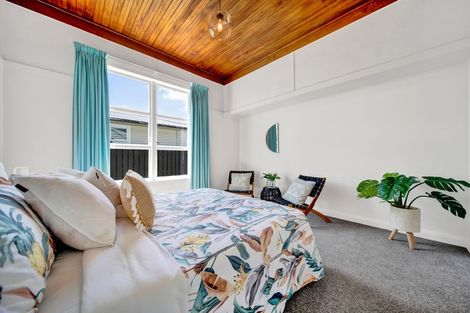 Photo of property in 20 Ropiha Street, Fitzroy, New Plymouth, 4312