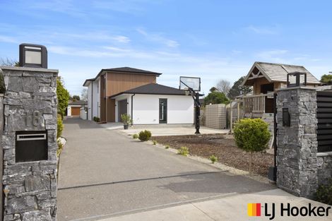 Photo of property in 18 Mareretu Avenue, Patumahoe, Pukekohe, 2679