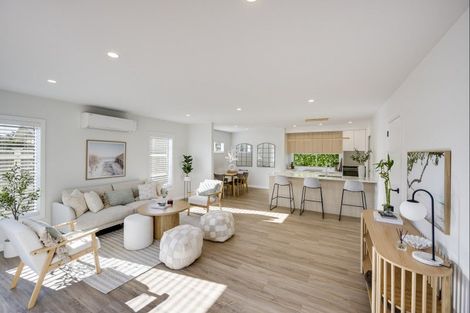 Photo of property in 9a Church Road, Taradale, Napier, 4112