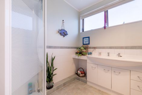 Photo of property in 4/1 Akehurst Avenue, New Lynn, Auckland, 0600