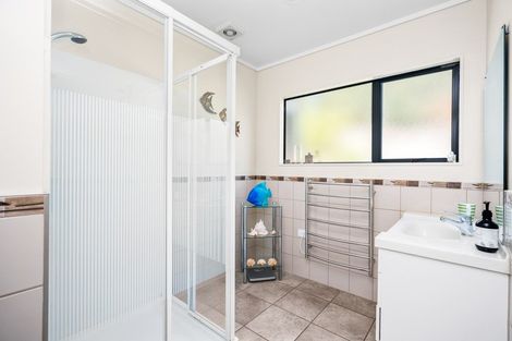 Photo of property in 730 Taiharuru Road, Taiharuru, Onerahi, 0192