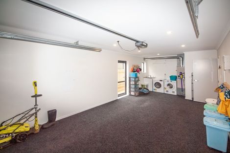 Photo of property in 61 Melksham Drive, Churton Park, Wellington, 6037