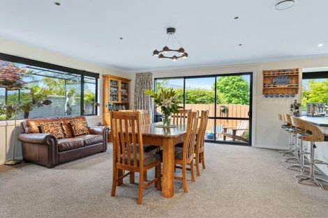 Photo of property in 10 Sunninghurst Drive, Fairfield, Dunedin, 9018