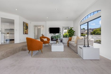 Photo of property in 6 Mariners Way, Whitby, Porirua, 5024