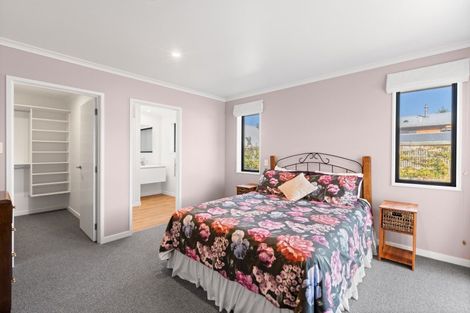 Photo of property in 14 Eltham Road, Blenheim, 7201