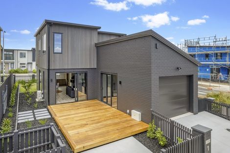 Photo of property in 1 Huljich Way, Hobsonville, Auckland, 0616