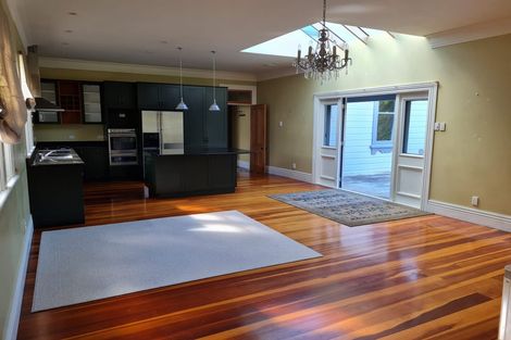 Photo of property in 58 Kings Crescent, Hutt Central, Lower Hutt, 5010