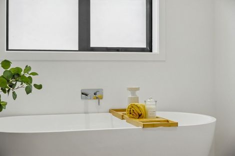 Photo of property in 16 Te Awahohonu Lane, Otaki, 5512