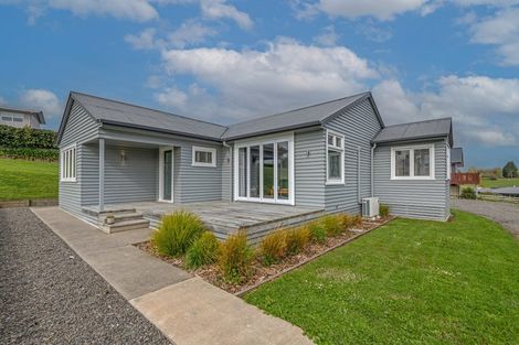 Photo of property in 32 Stanway Road, Halcombe, Feilding, 4779