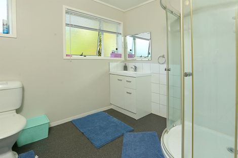 Photo of property in 2/14 Claridge Street, Glen Eden, Auckland, 0602