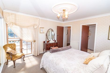 Photo of property in 27 Great North Road, Saint Johns Hill, Whanganui, 4501