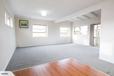 Photo of property in 13a Bay Street, Red Beach, 0932