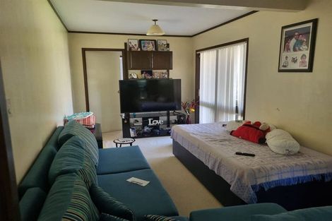 Photo of property in 45 Sunderlands Road, Half Moon Bay, Auckland, 2012