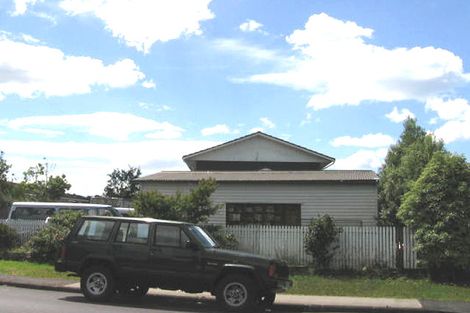 Photo of property in 136 Sycamore Drive, Sunnynook, Auckland, 0620