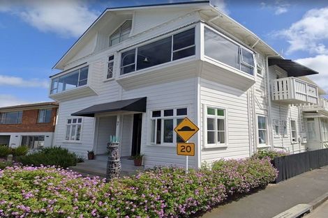 Photo of property in 7 Queens Parade, Devonport, Auckland, 0624