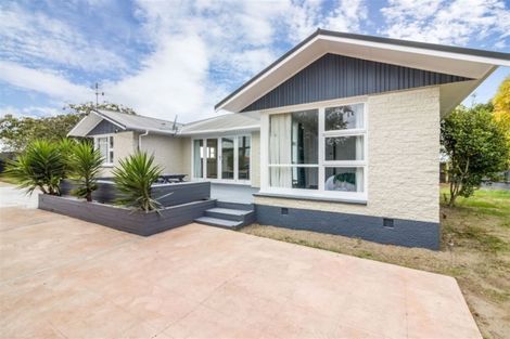 Photo of property in 31 Vivian Street, Burwood, Christchurch, 8083