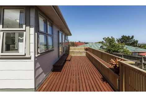 Photo of property in 1/412 East Coast Road, Sunnynook, Auckland, 0630