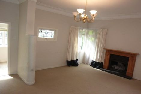 Photo of property in 1020 Great North Road, Point Chevalier, Auckland, 1022