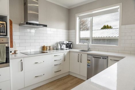 Photo of property in 43 Islington Street, Turnbull Thomson Park, Invercargill, 9810