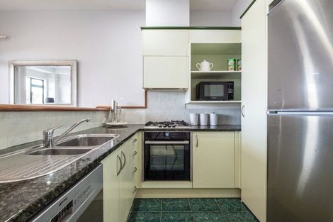 Photo of property in 1b/4 Fleet Street, Devonport, Auckland, 0624