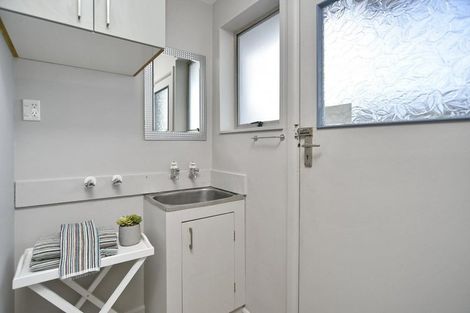 Photo of property in 25 Bayswater Crescent, Bromley, Christchurch, 8062