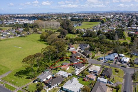 Photo of property in 8 Bolton Place, Otara, Auckland, 2023
