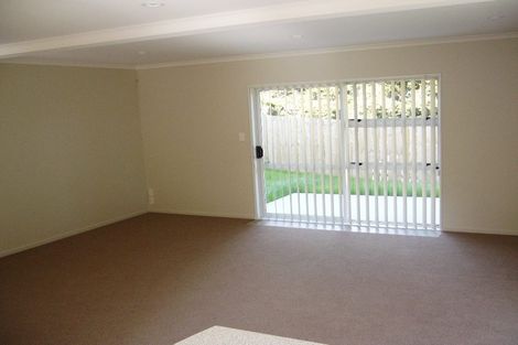 Photo of property in 13 Richard Halse Drive, Manurewa, Auckland, 2105