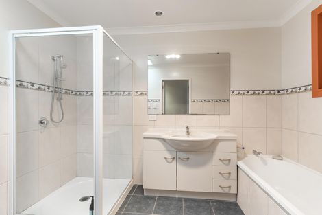 Photo of property in 17 Mull Place, Wattle Downs, Auckland, 2103