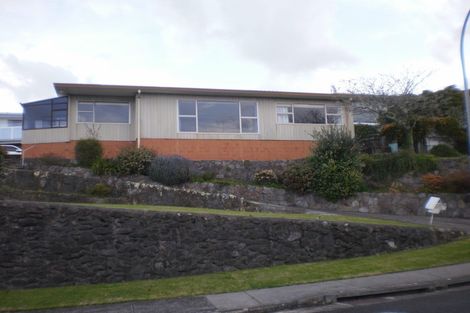 Photo of property in 17a Seaview Road, Otumoetai, Tauranga, 3110