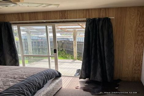 Photo of property in 9 Mahoe Street, Strandon, New Plymouth, 4312