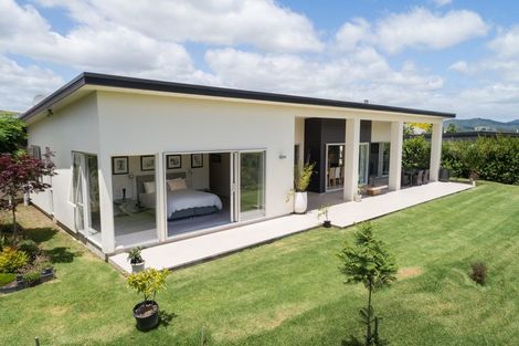 Photo of property in 8 Skippers Close, Haruru, 0204