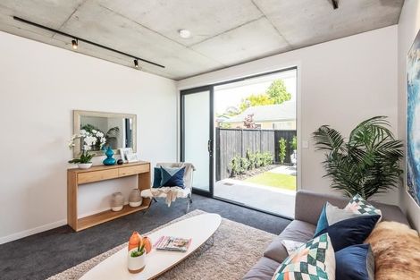 Photo of property in 5/4165 Great North Road, Glen Eden, Auckland, 0602