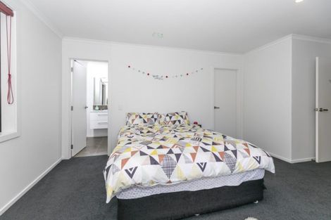 Photo of property in 20 Patatee Terrace, Baverstock, Hamilton, 3200