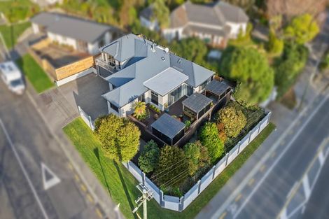 Photo of property in 2 Whaka Terrace, Huntsbury, Christchurch, 8022