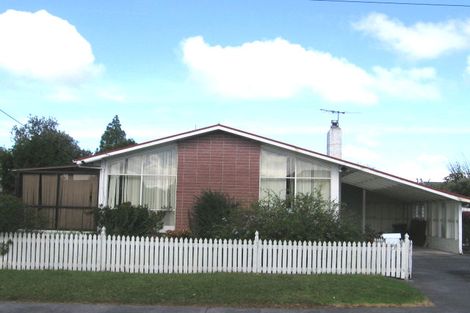 Photo of property in 5 Mildmay Road, Henderson, Auckland, 0610