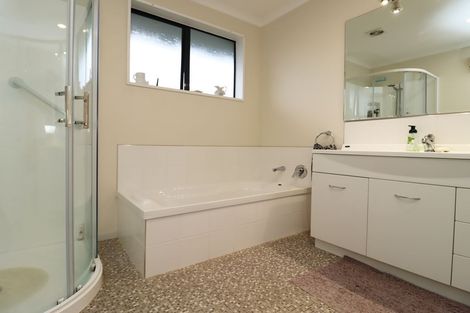 Photo of property in 15 Gordon Street, Weston, Oamaru, 9401