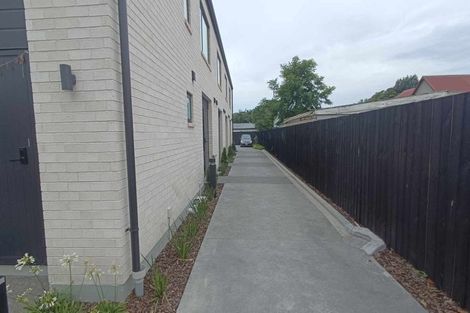 Photo of property in 3/10 Goldsmith Place, Waltham, Christchurch, 8023
