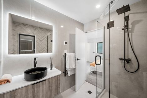 Photo of property in 12b Maunu Road, Papatoetoe, Auckland, 2025