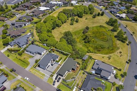 Photo of property in 10 Danny Place, Pyes Pa, Tauranga, 3112